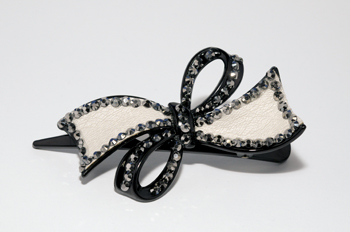 single ribbon clip w/stone